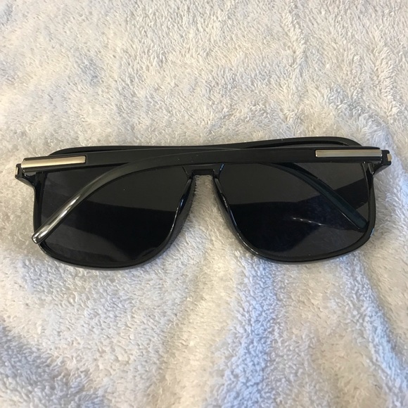 Men’s Sunglasses - Picture 2 of 2